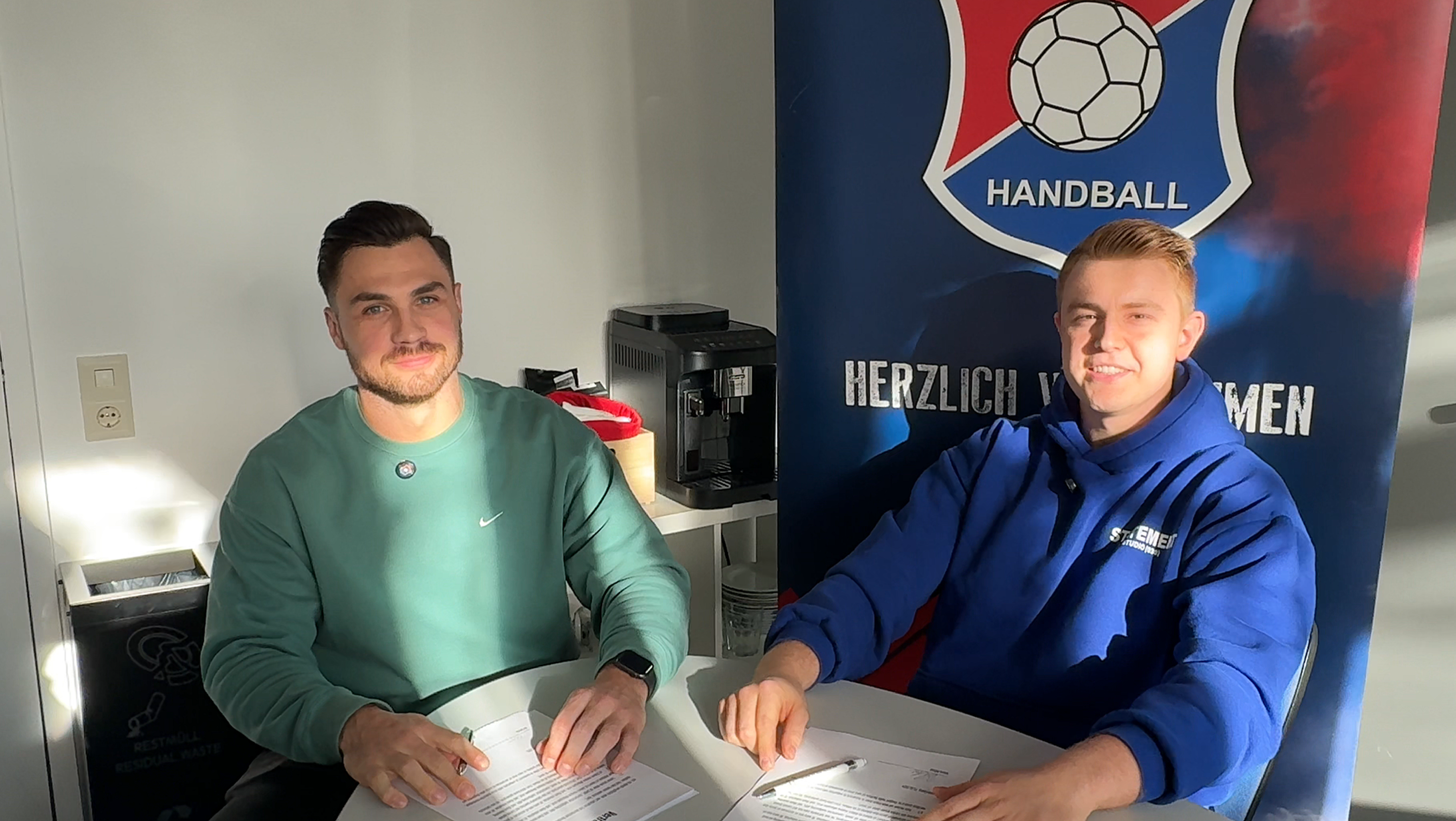 Simon und Vit bleiben bis 2029